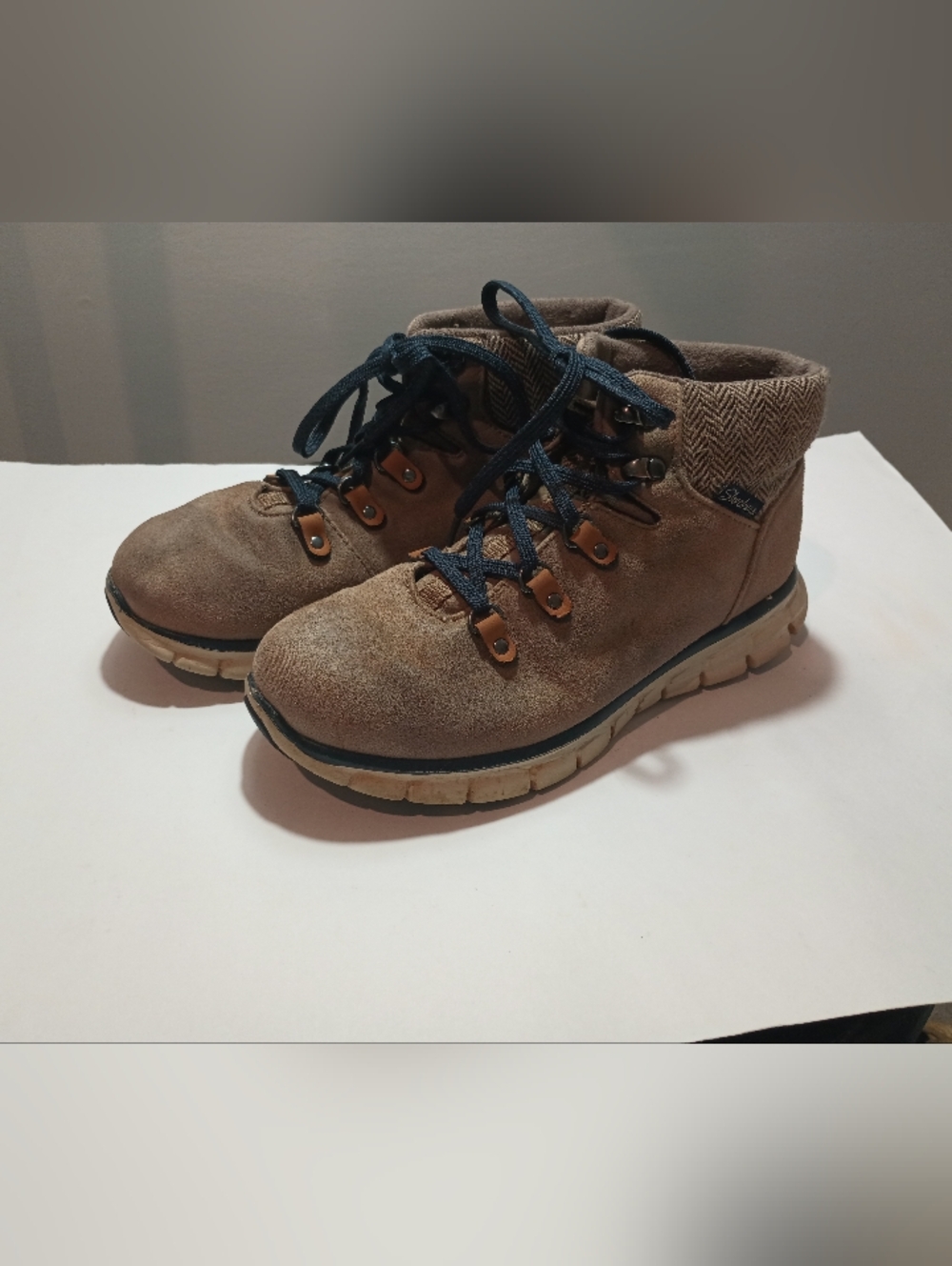 Skechers Boots Womens 7.5 Synergy Mountain Dreamer Brown Casual Comfort